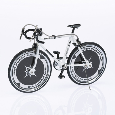 MB Diecast Time Trial Bike 1:10 scale